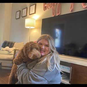 Meet your Posher, Emma